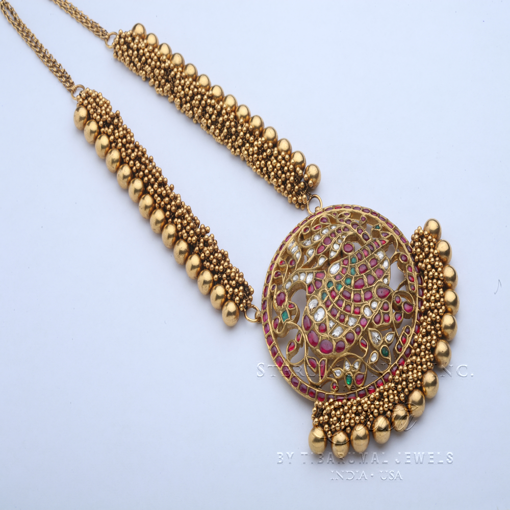 Indian locket Clearance