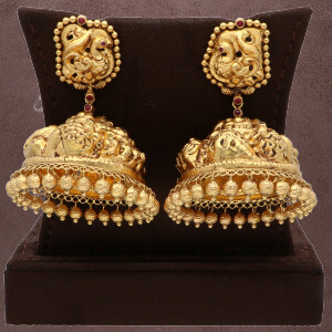 Jhumkas