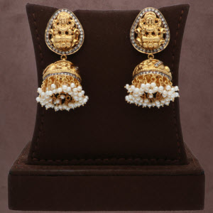 Jhumkas