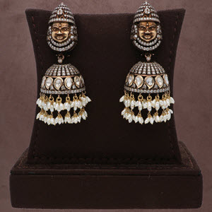 Jhumkas